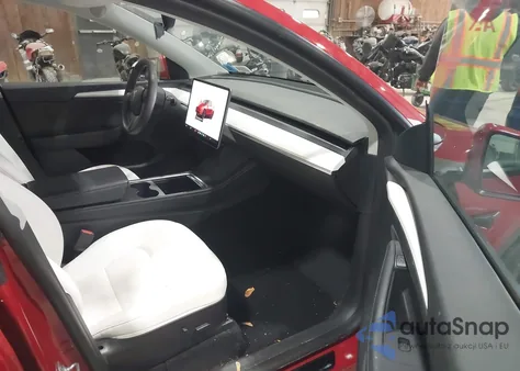 2022 Tesla Model Y Long Range Dual Motor All-Wheel Drive из США, поврежденный, VIN 7SAYGDEE9NF523264